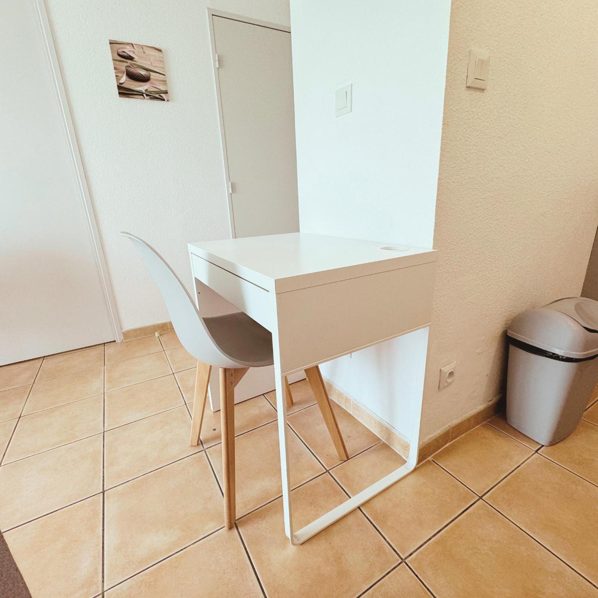Appartement Résidence Privé avec PARKING WIFI CLIM PISCINE Aviñón Exterior foto